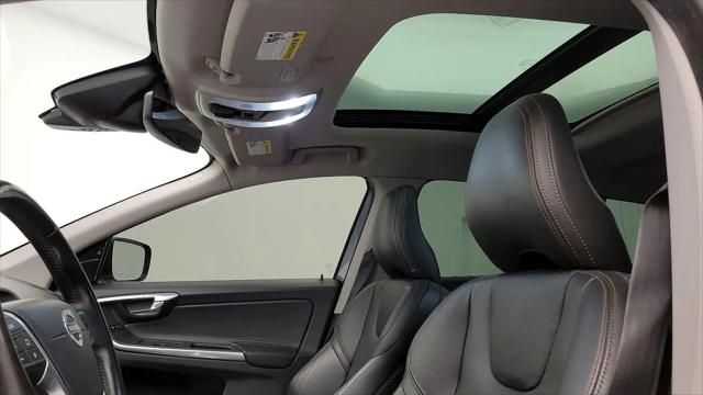 2017 Volvo XC60 T6 Dynamic