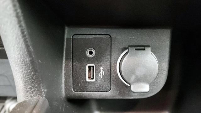 2021 Nissan Kicks S Xtronic CVT