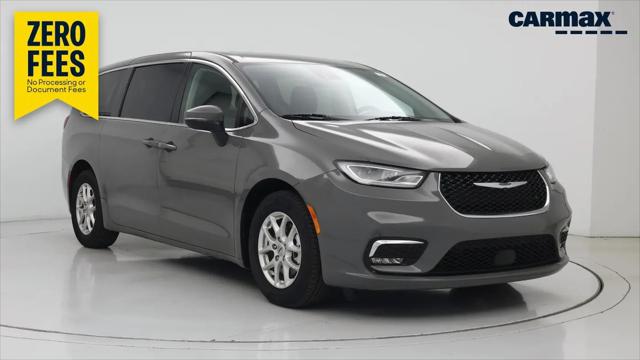 2023 Chrysler Pacifica Touring L for sale in Riverside, CA