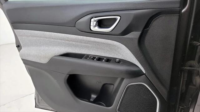 2022 Jeep Compass Latitude Lux 4x4