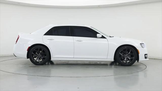 2020 Chrysler 300 300S