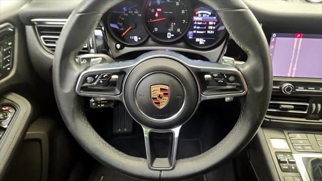 2020 Porsche Macan Macan