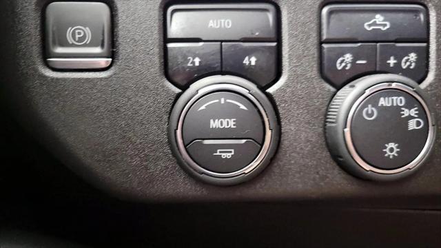 2023 Chevrolet Silverado 1500 4WD Crew Cab Short Bed LT with 2FL