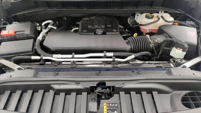 2023 Chevrolet Silverado 1500 4WD Crew Cab Short Bed LT with 2FL