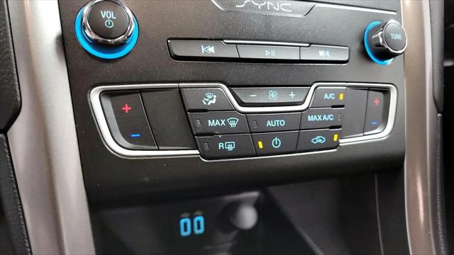 2019 Ford Fusion Hybrid SE