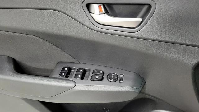 2020 Hyundai Accent SE