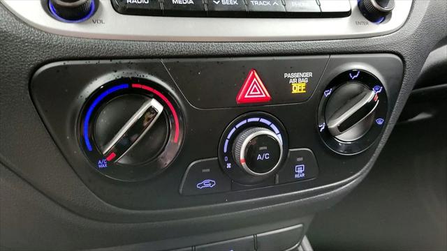 2020 Hyundai Accent SE