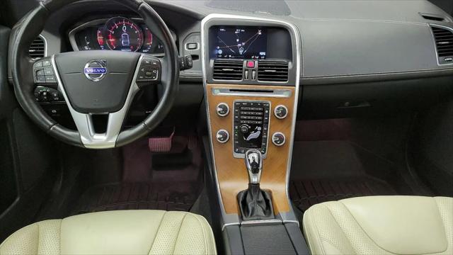 2015 Volvo XC60 T5 Platinum