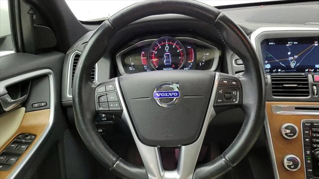 2015 Volvo XC60 T5 Platinum