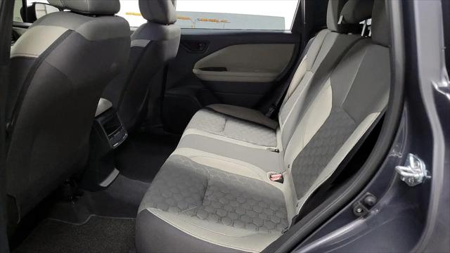 2025 Subaru Forester Base