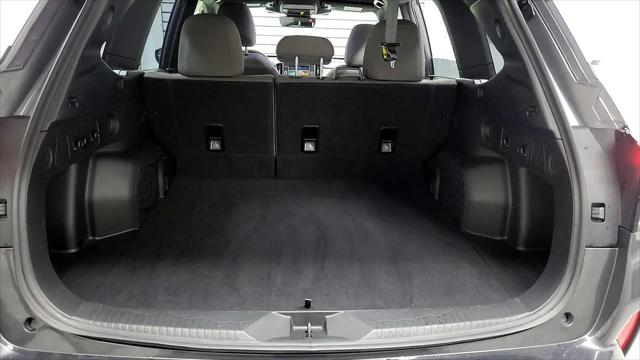 2025 Subaru Forester Base