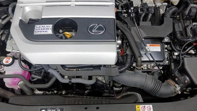 2022 Lexus UX 250h UX 250h