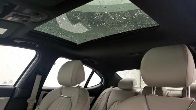 2023 Genesis G70 2.0T AWD