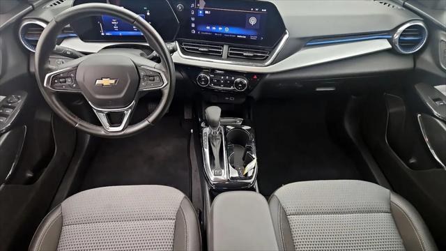 2025 Chevrolet Trax FWD LT