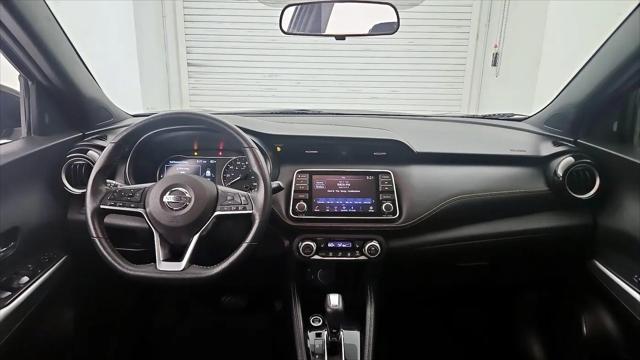2019 Nissan Kicks SR