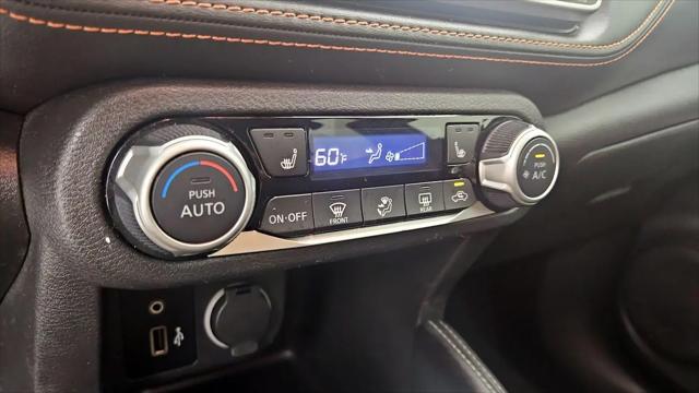 2019 Nissan Kicks SR
