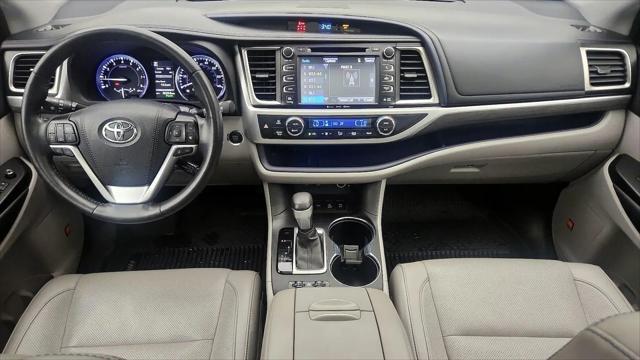2019 Toyota Highlander Limited Platinum