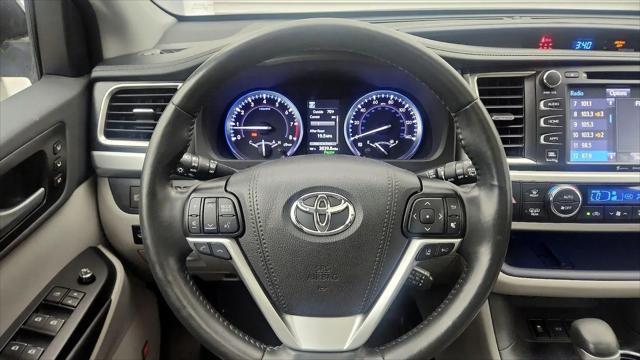 2019 Toyota Highlander Limited Platinum