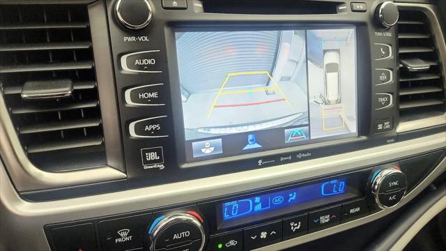 2019 Toyota Highlander Limited Platinum
