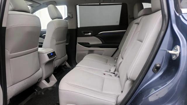 2019 Toyota Highlander Limited Platinum
