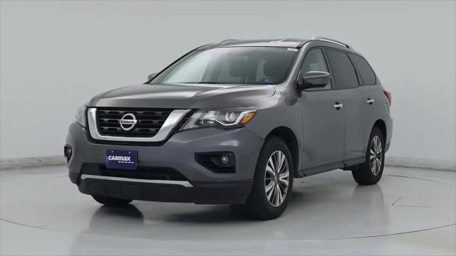 2019 Nissan Pathfinder SL