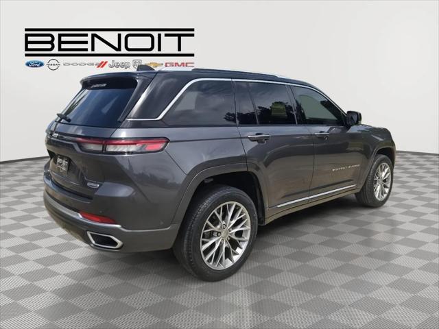 2023 Jeep Grand Cherokee Summit 4x2