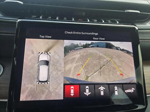 2023 Jeep Grand Cherokee Summit 4x2