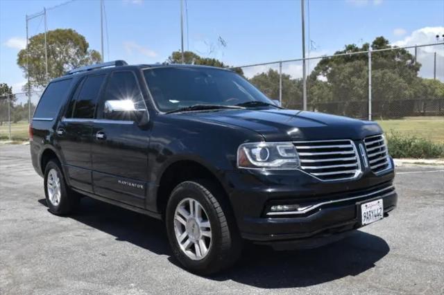 2015 Lincoln Navigator Standard