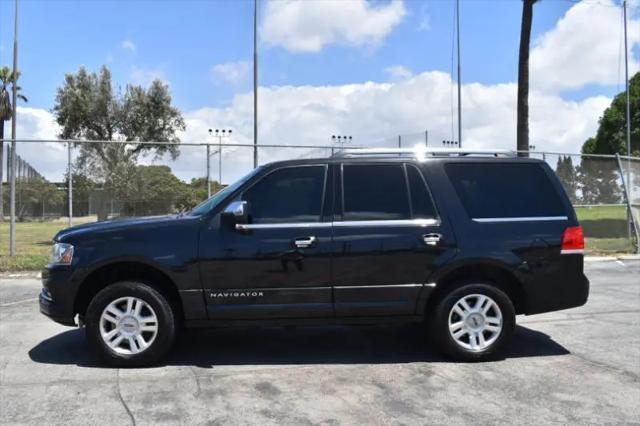 2015 Lincoln Navigator Standard