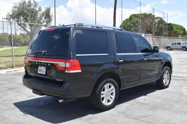 2015 Lincoln Navigator Standard