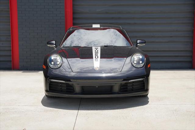 2020 Porsche 911 Carrera