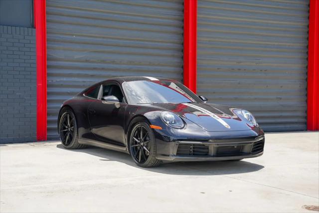 2020 Porsche 911 Carrera