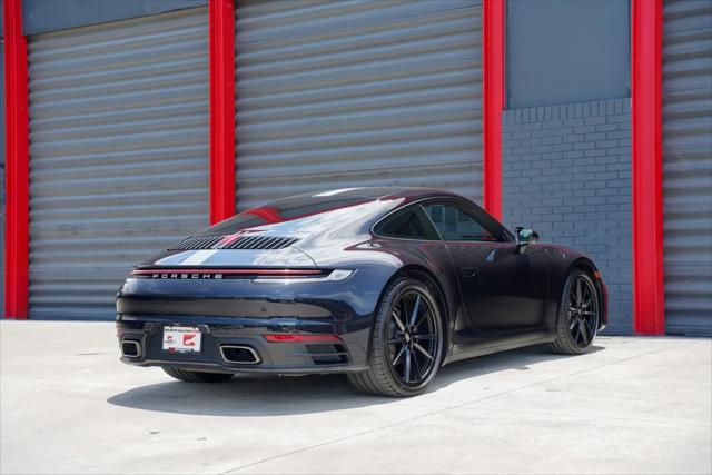 2020 Porsche 911 Carrera
