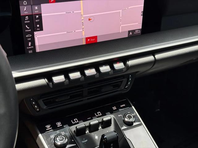 2020 Porsche 911 Carrera
