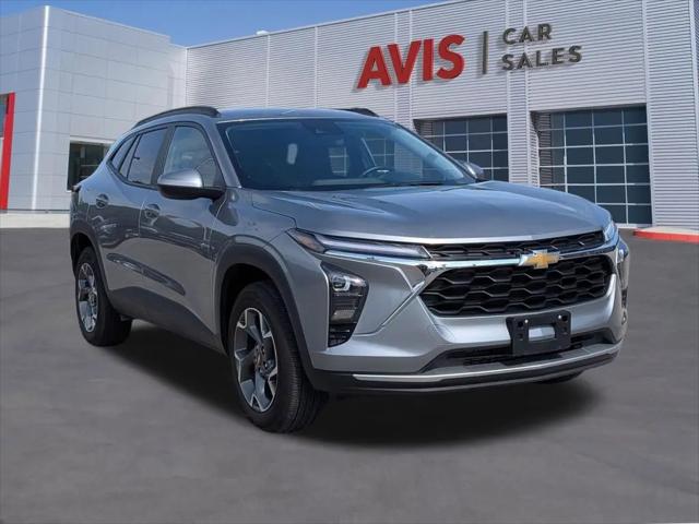 2025 Chevrolet Trax FWD LT