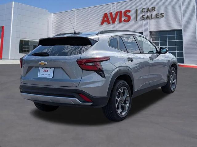 2025 Chevrolet Trax FWD LT