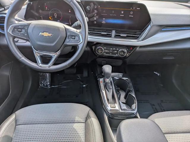 2025 Chevrolet Trax FWD LT