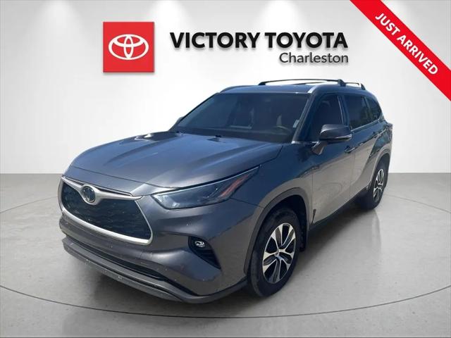 2022 Toyota Highlander XLE for sale in Charleston, WV