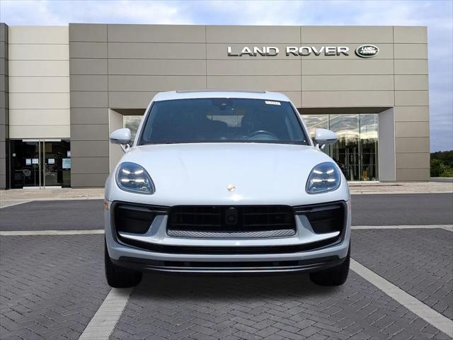 2024 Porsche Macan T