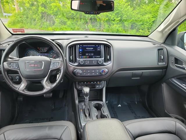2022 GMC Canyon 4WD Crew Cab Short Box AT4 - Leather