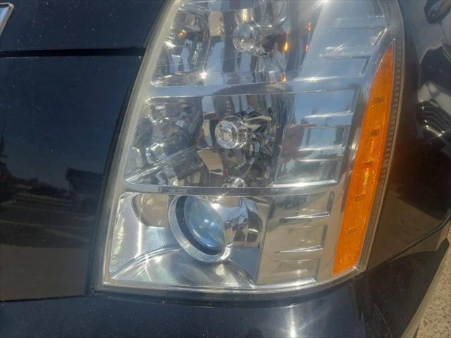 2011 Cadillac Escalade Standard