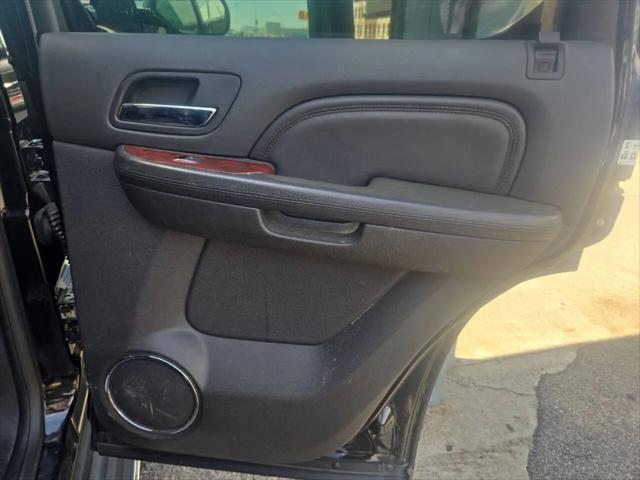 2011 Cadillac Escalade Standard