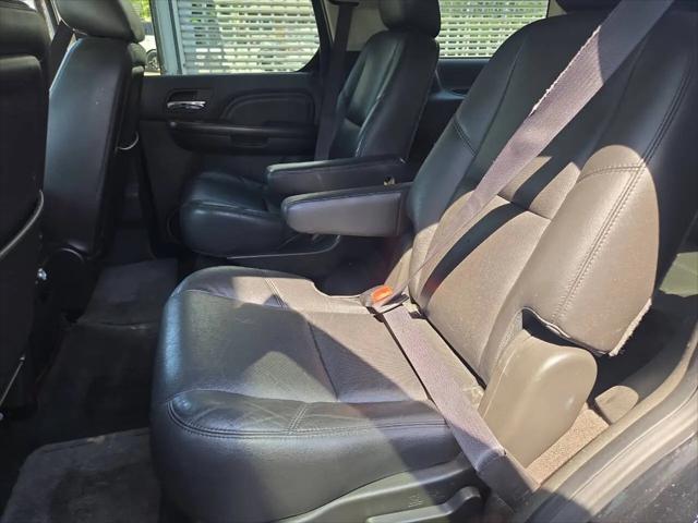 2011 Cadillac Escalade Standard