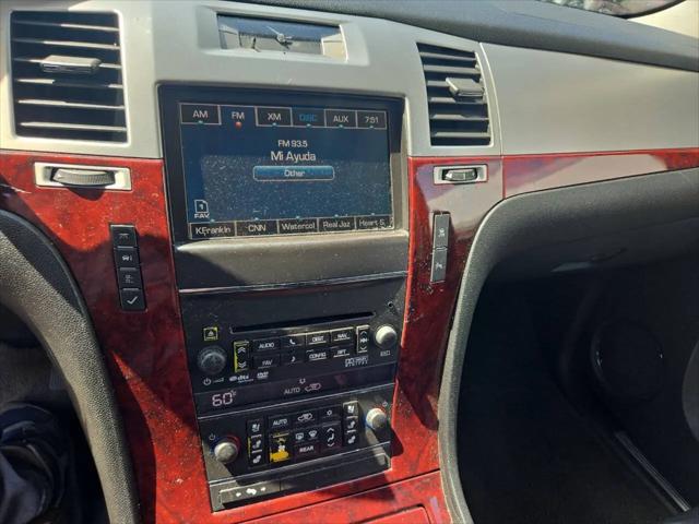 2011 Cadillac Escalade Standard