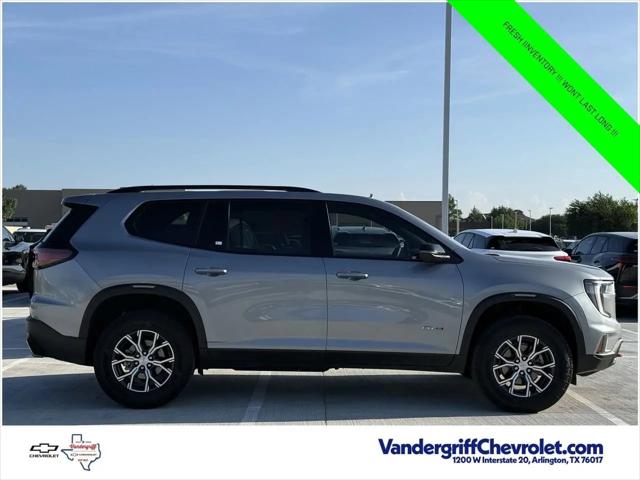 2025 GMC Acadia AWD AT4