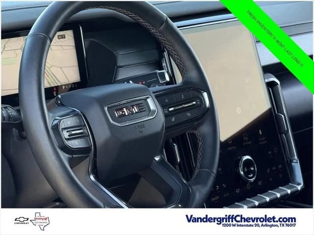 2025 GMC Acadia AWD AT4