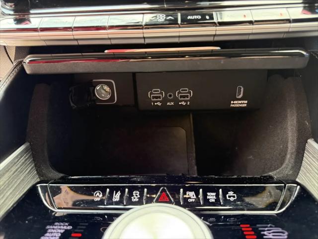 2022 Jeep Wagoneer Series III 4x4