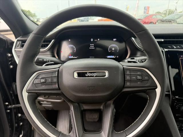 2025 Jeep Grand Cherokee L Laredo X 4x4