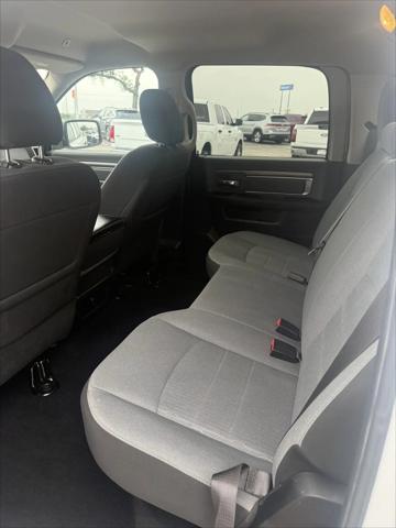 2023 Ram 1500 Classic SLT Crew Cab 4x4 5'7" Box
