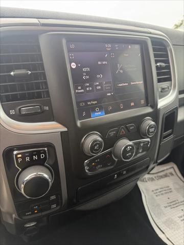 2023 Ram 1500 Classic SLT Crew Cab 4x4 5'7" Box